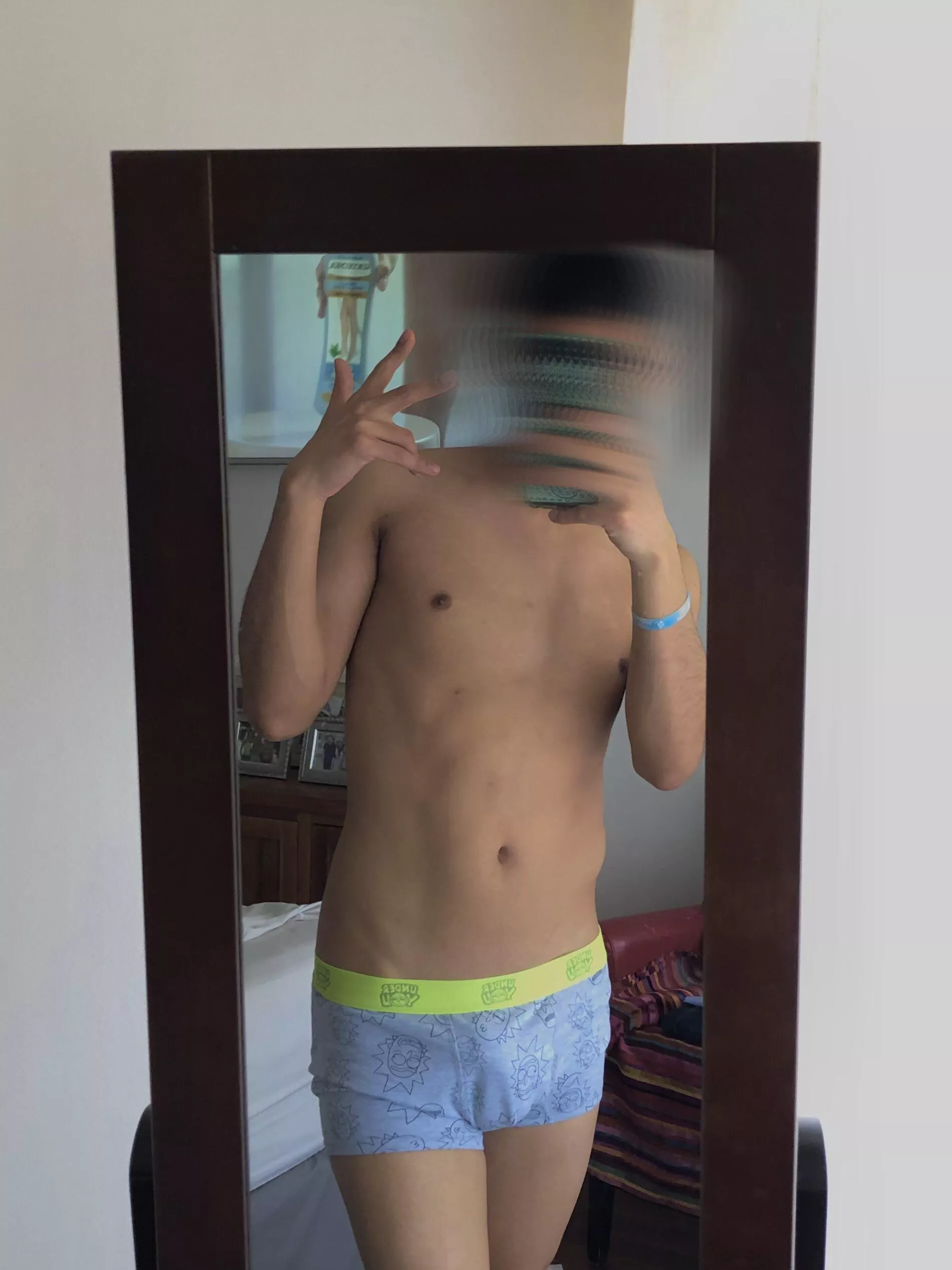 I’m 19, do i look good?