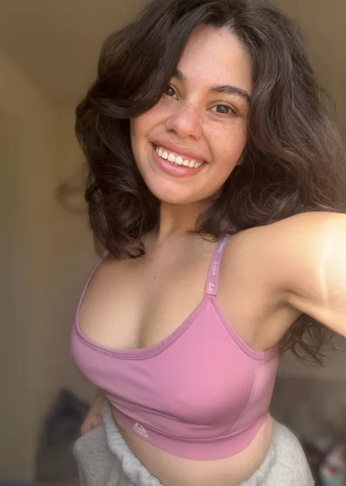 It’s no makeup Monday 