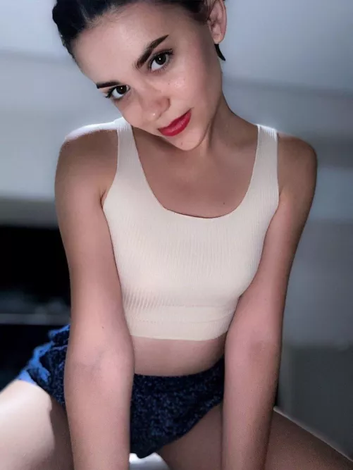 Just a cute latina taking pride in her flat tits..