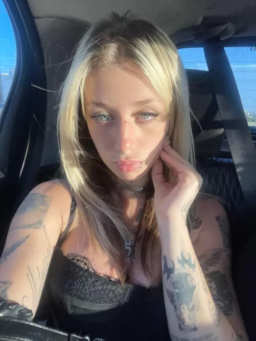 Just a quick selfie car ride headed to school