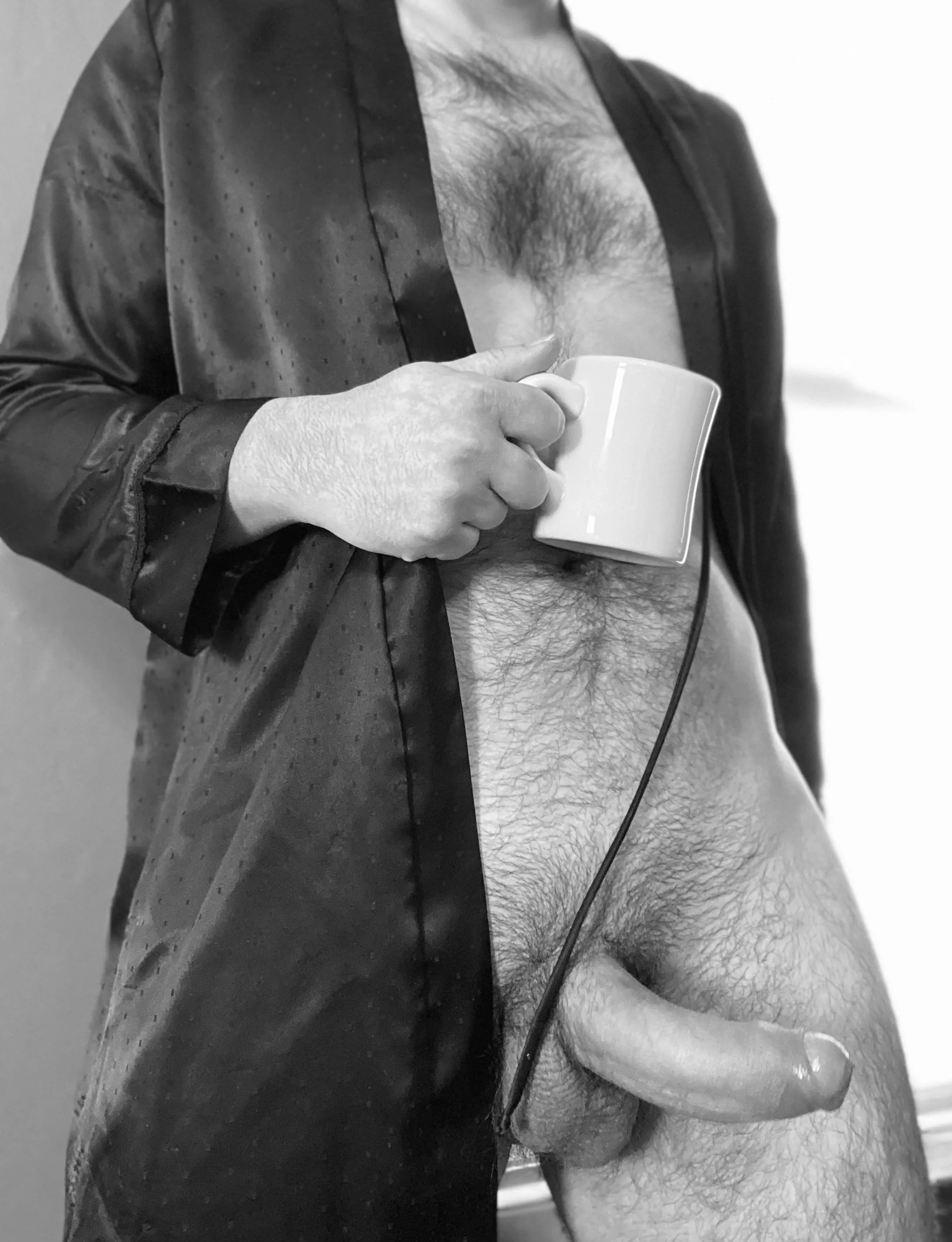 Let’s have a cup and some dessert 