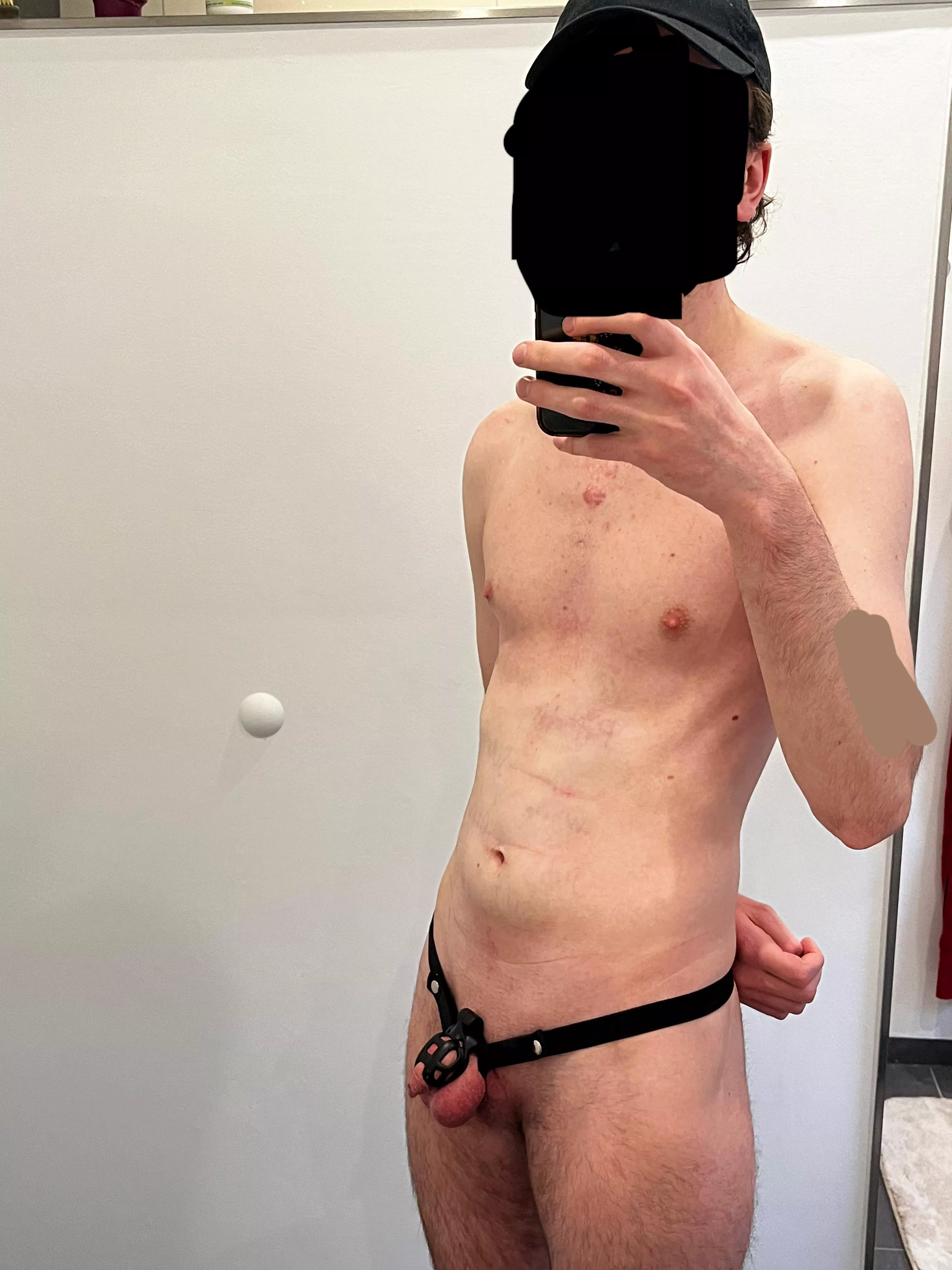 Morning cage check. Curious to see how long I’ll stay locked