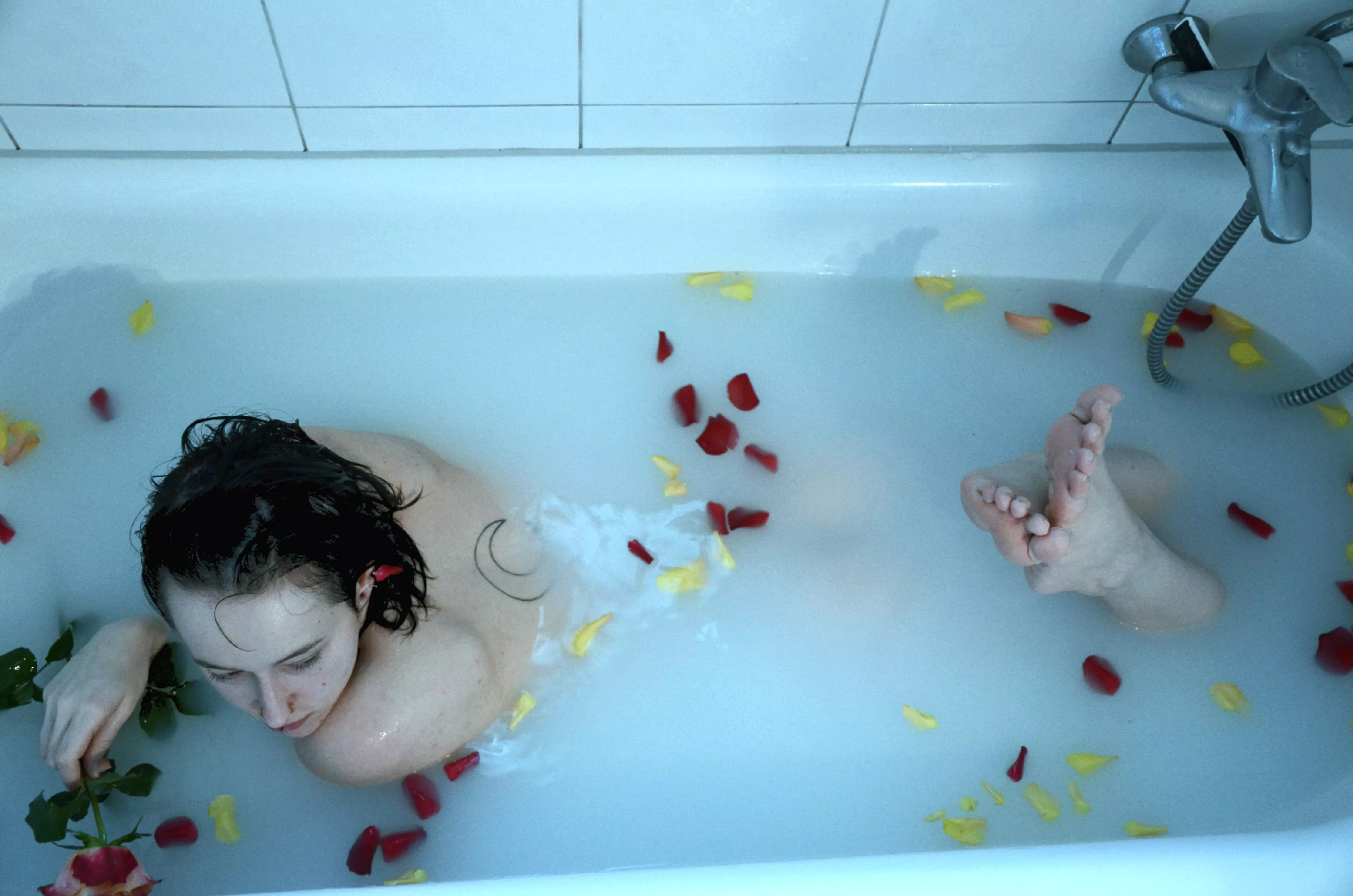 My first bathtub shoot 👀