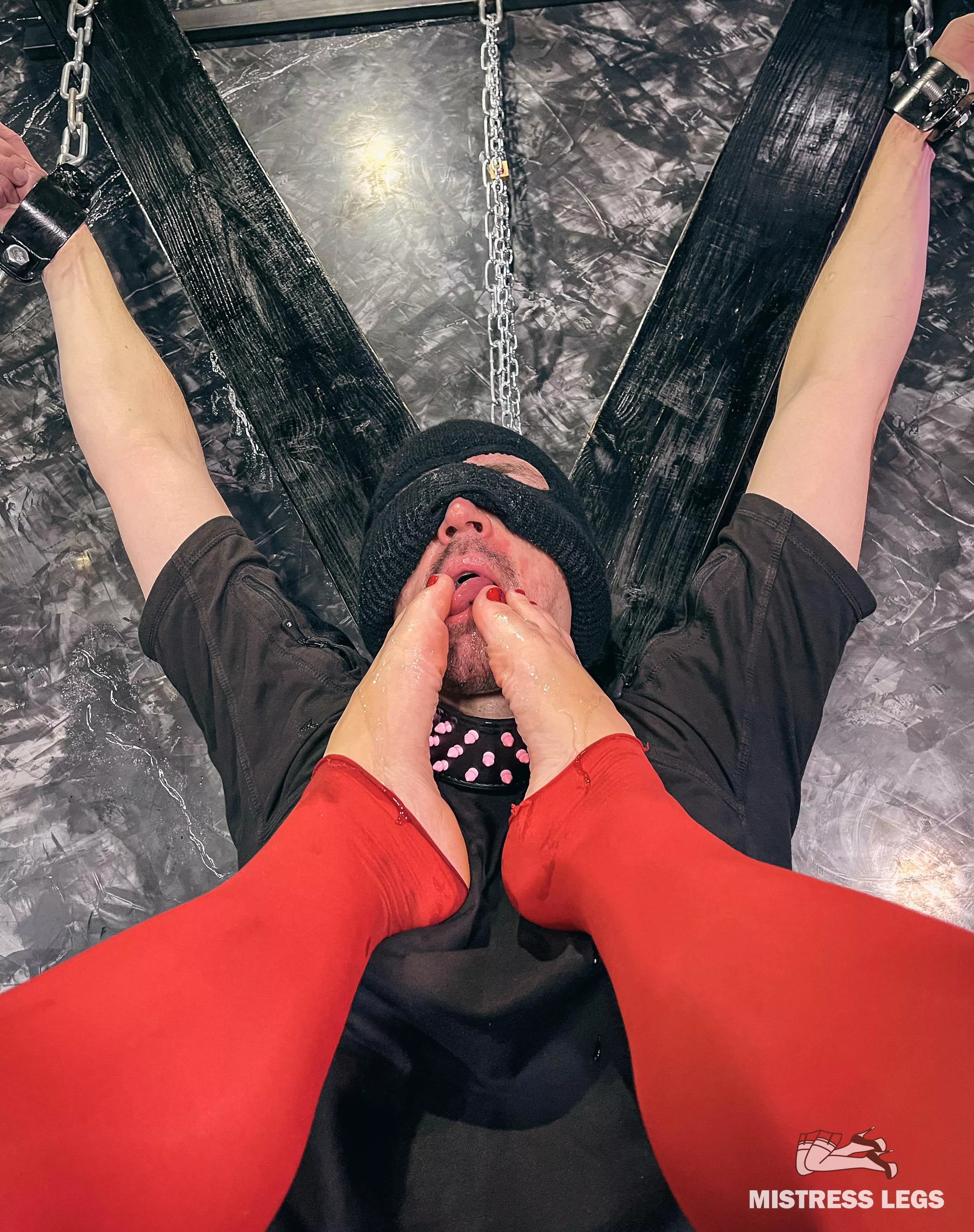 [oc] I want my feet be worshipped, so start lick my tasty toes right now!