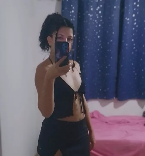 Perfect top for no tits