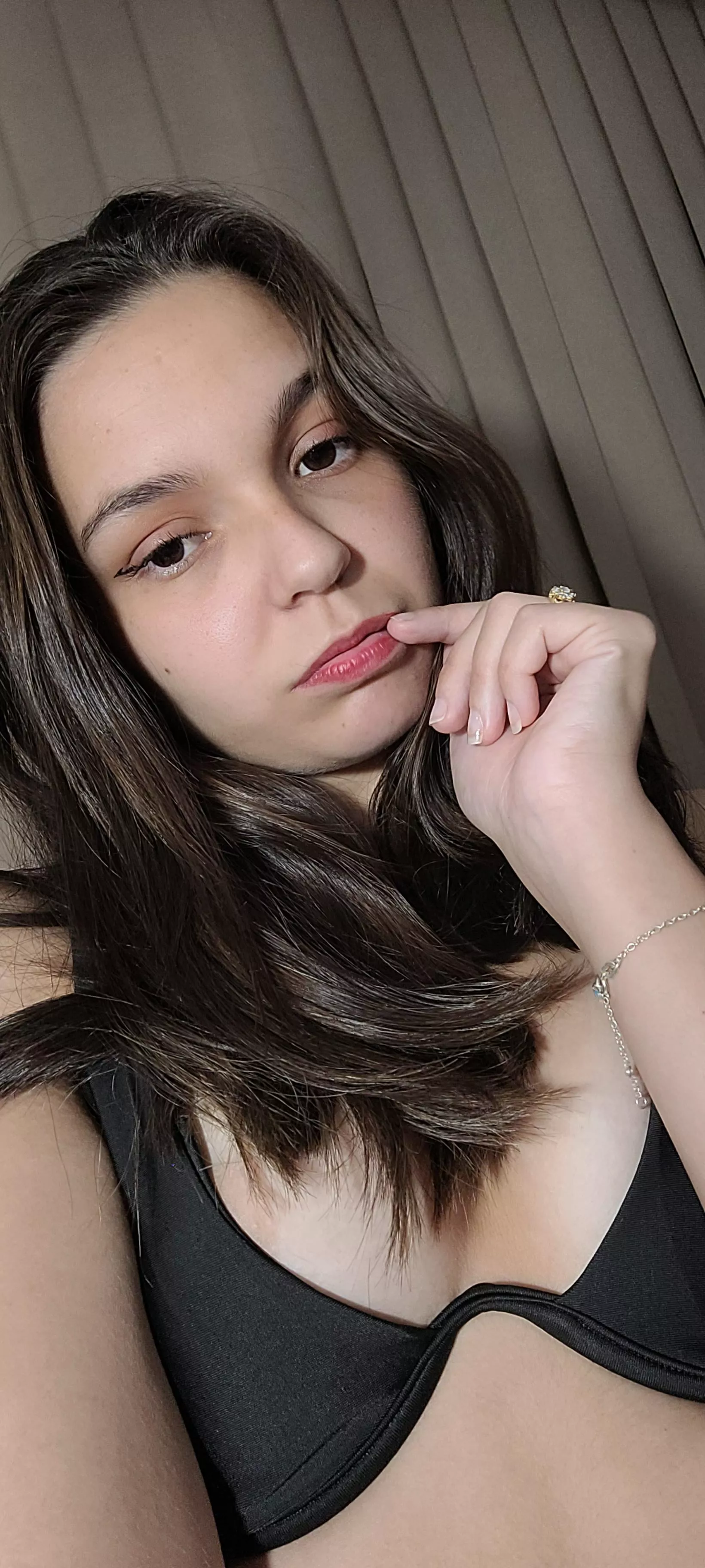 Ready to be your latina fuckdoll