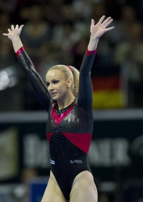 Sandra Izabsa - Romanian gymnast