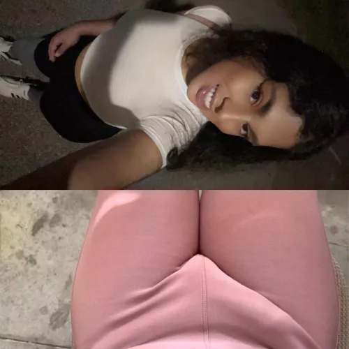 say hi if youd want dick pics in our msgs daily 🩷