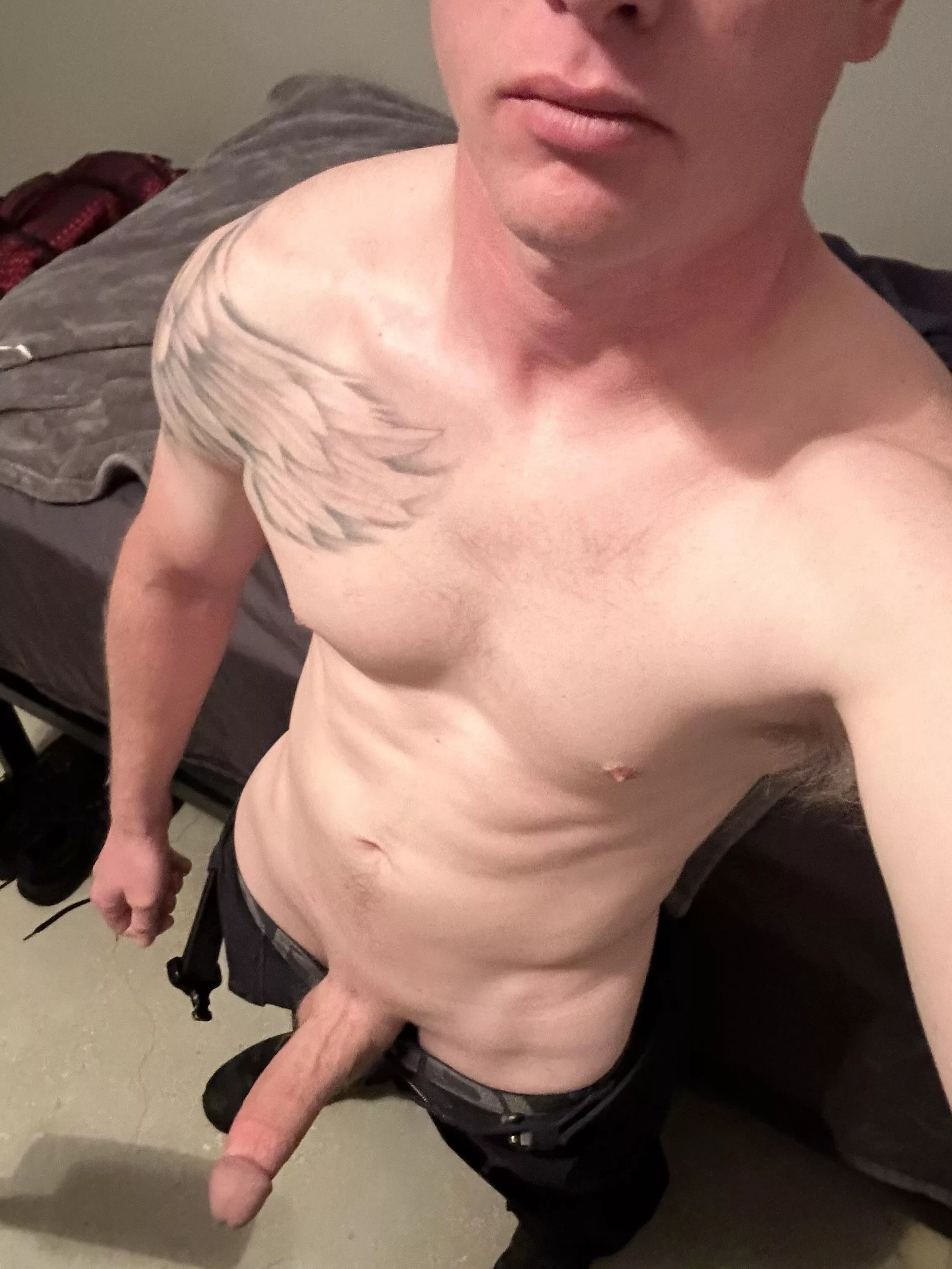 Sunday just hanging out 😈