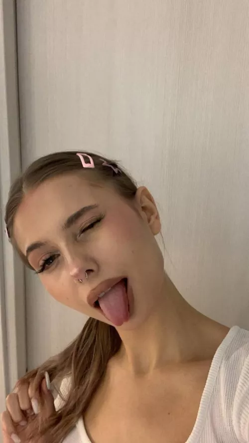 That's the sweetest thing you've seen today, isn't it