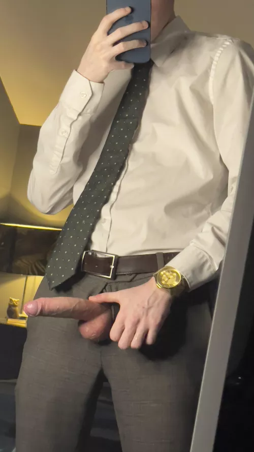 The manager needs to see you 😏