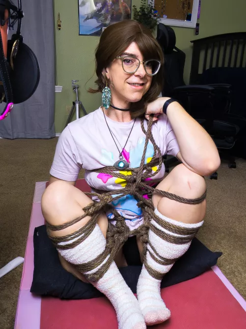 This weird supportive ball tie I did 