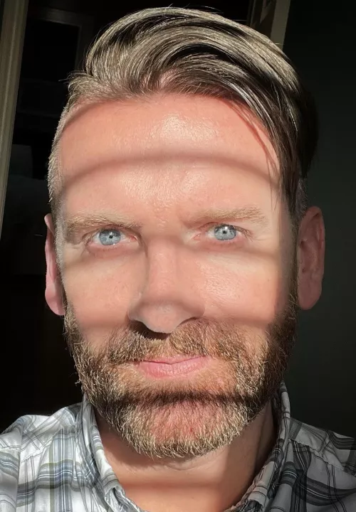 Too bad my eyes only pop in the sunlight ☀️