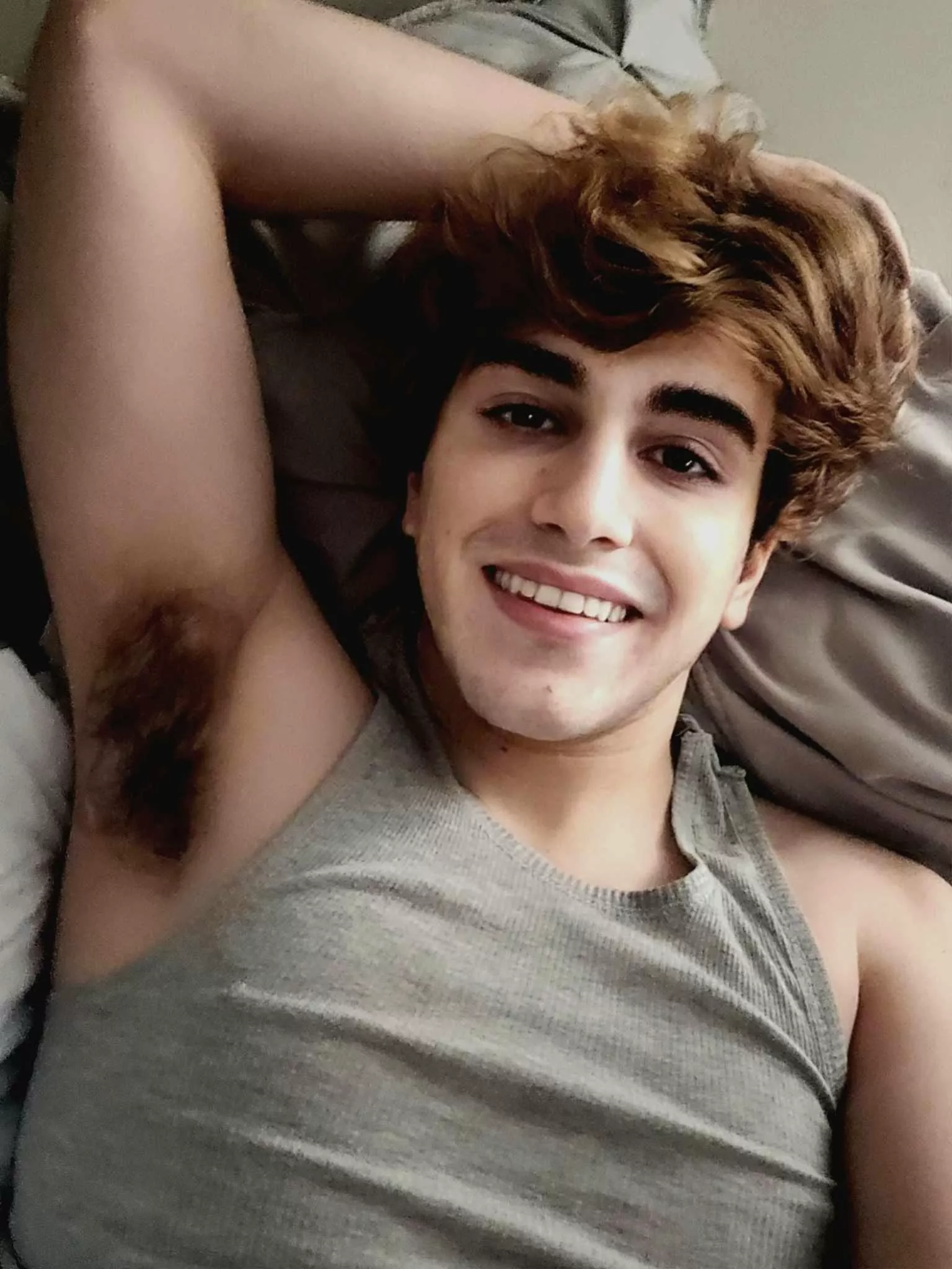 U wanna sniff my armpits after the gym?