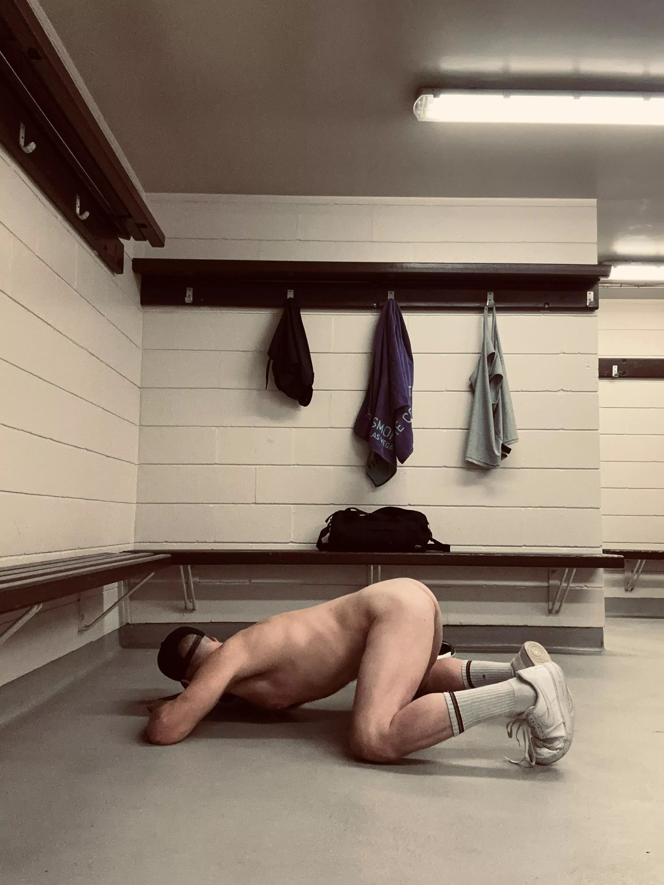 Waiting for the fellas to get out of the shower πΏπ¦π Waiting for the fellas to get out of the shower πΏπ¦π