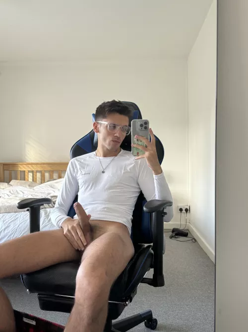 wanna work together?