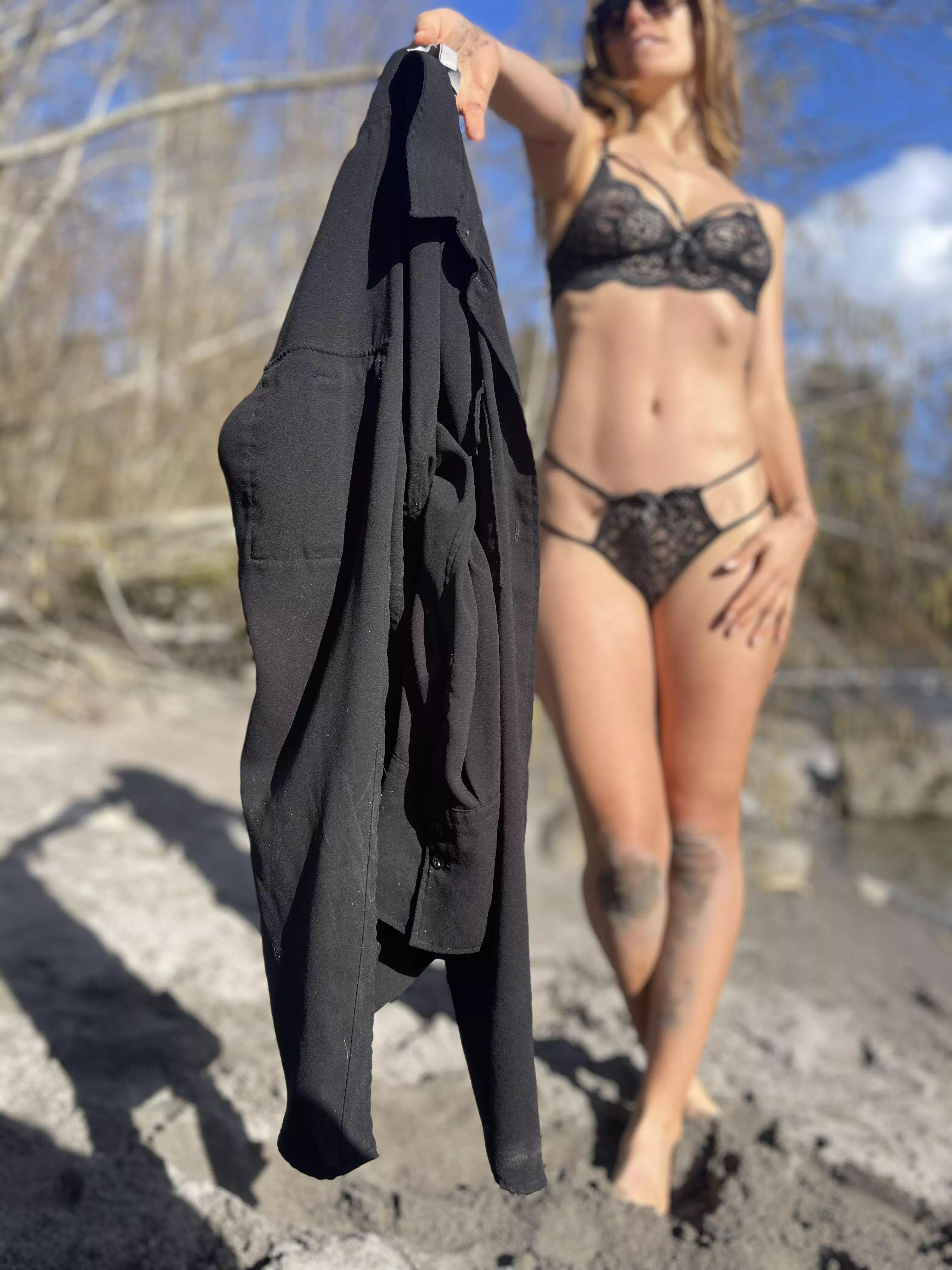 Want me to take it all off all the way...