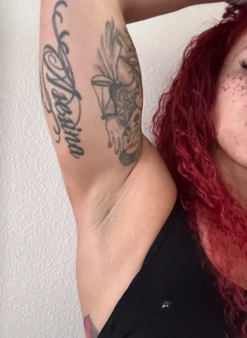 Whisper the nasty things you'd do in my armpits