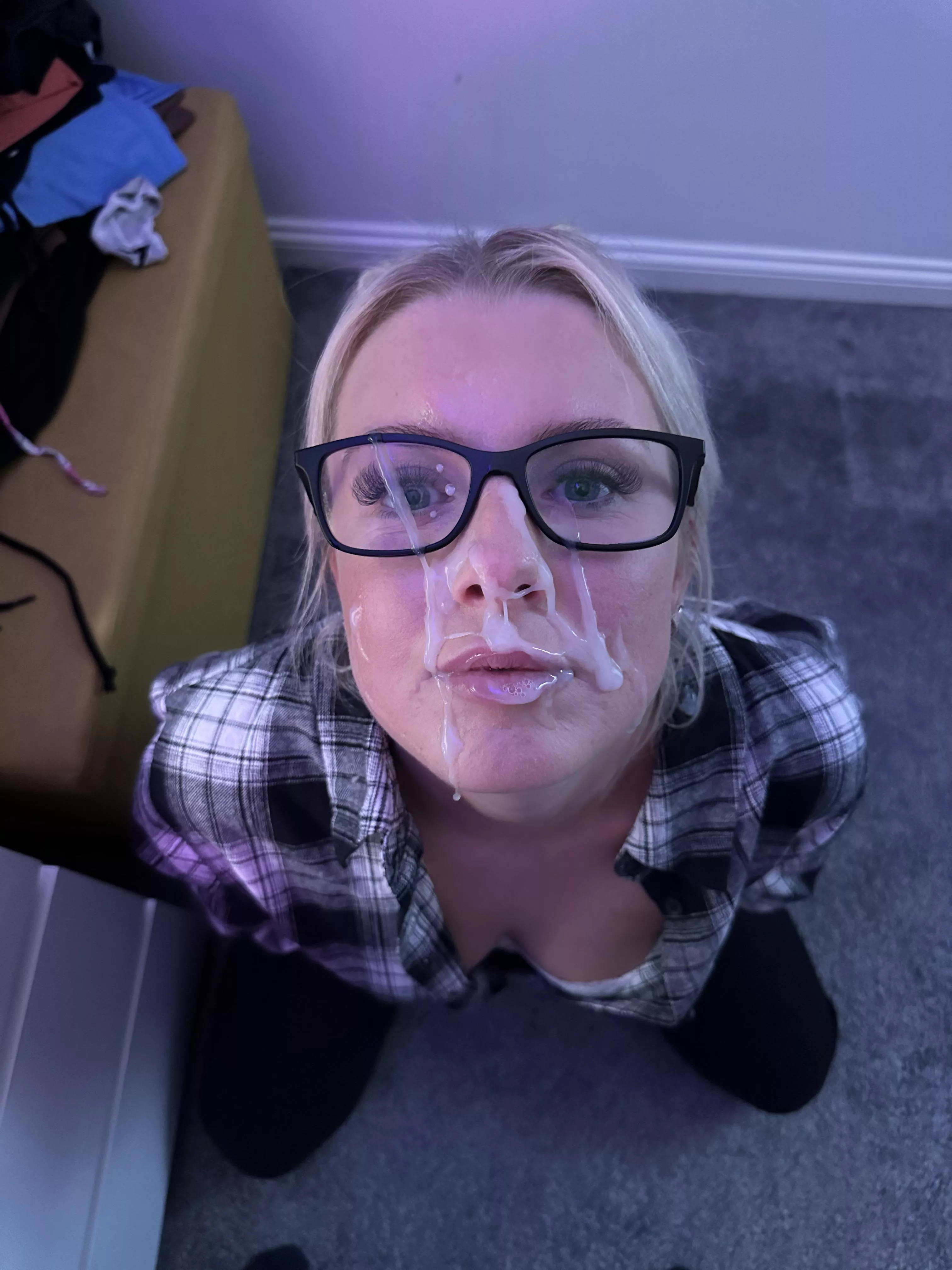 Would you dump your load on my face?