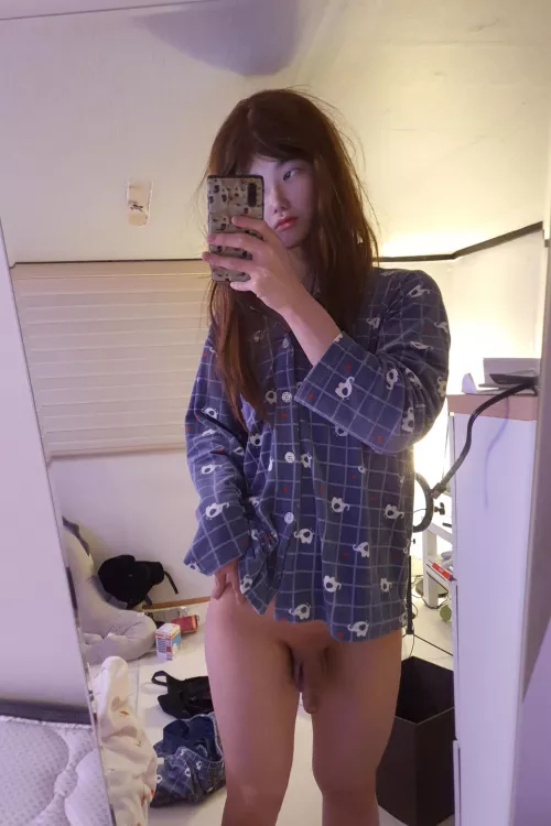 Would you suck my shaved cock?