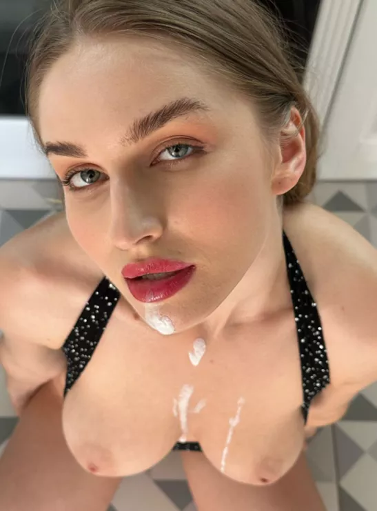 you know exactly what’s in the thoughts of the playful girl