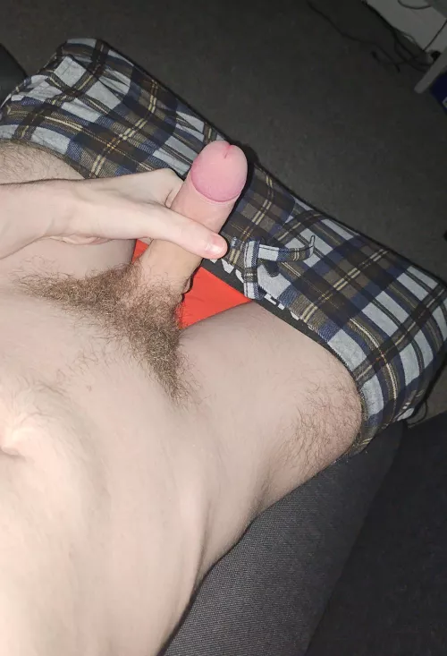 18 wanting a dirty bro to teach me some things ;) sc AsherJerzy07