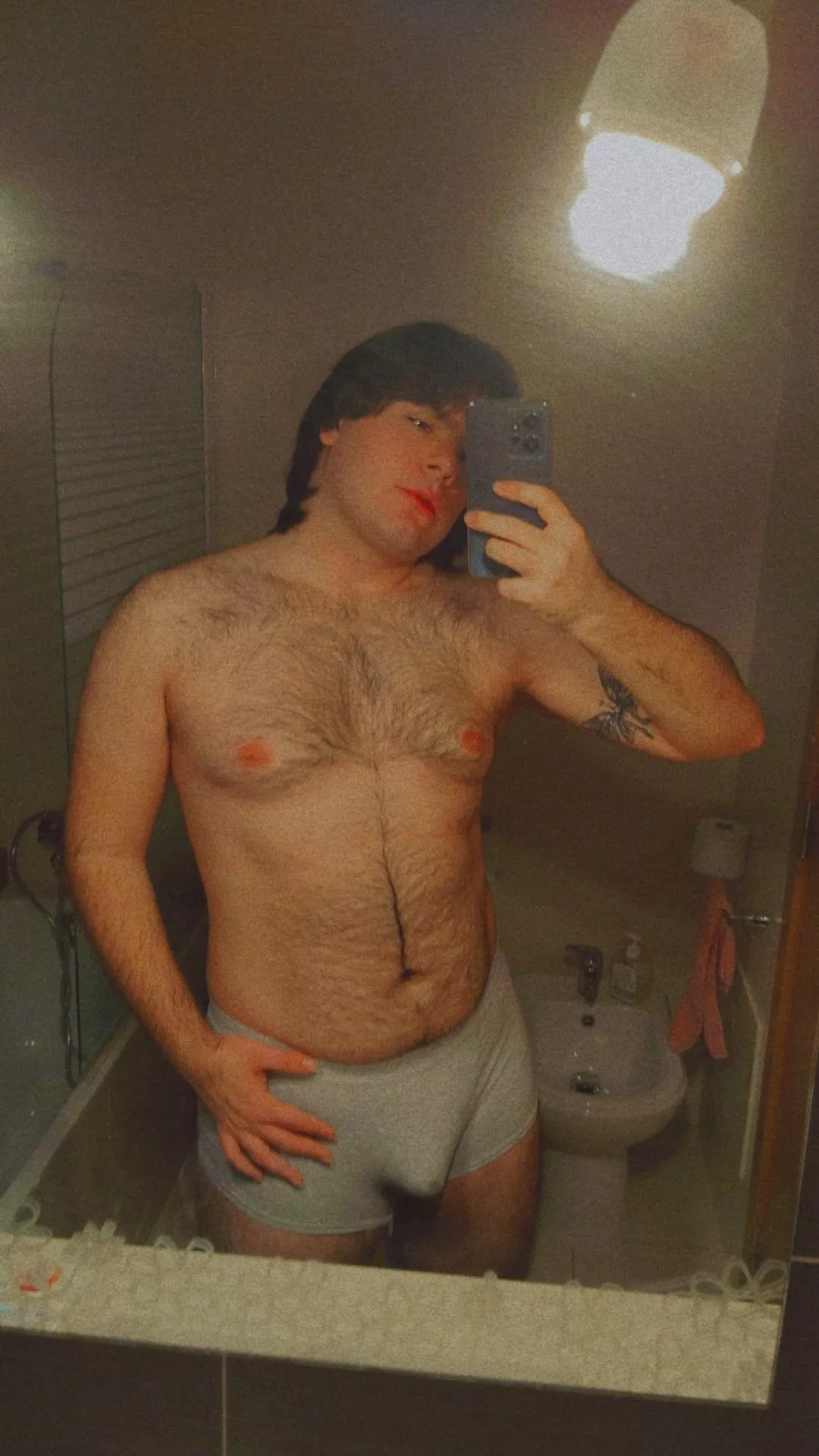 23 Hairy Verbal Looking for Trades with Face. Let's have fun. HMU @hairy_hung