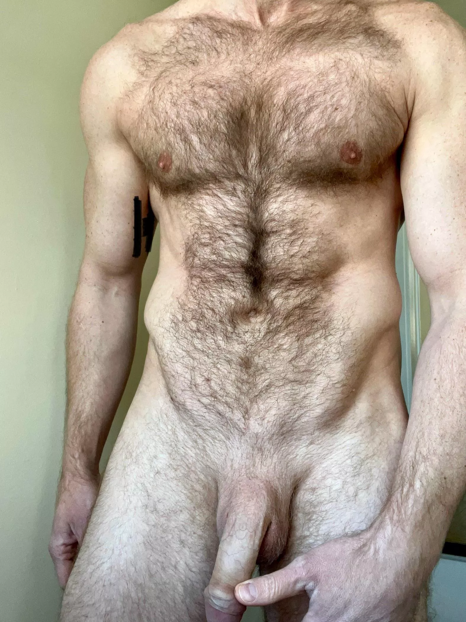 A simple natural light nude