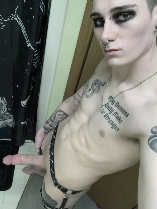 Anyone into goth guys?