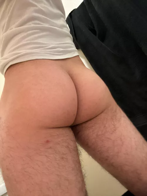 Cock hungry slut for cum. Snapchat: Joshrenteri2021