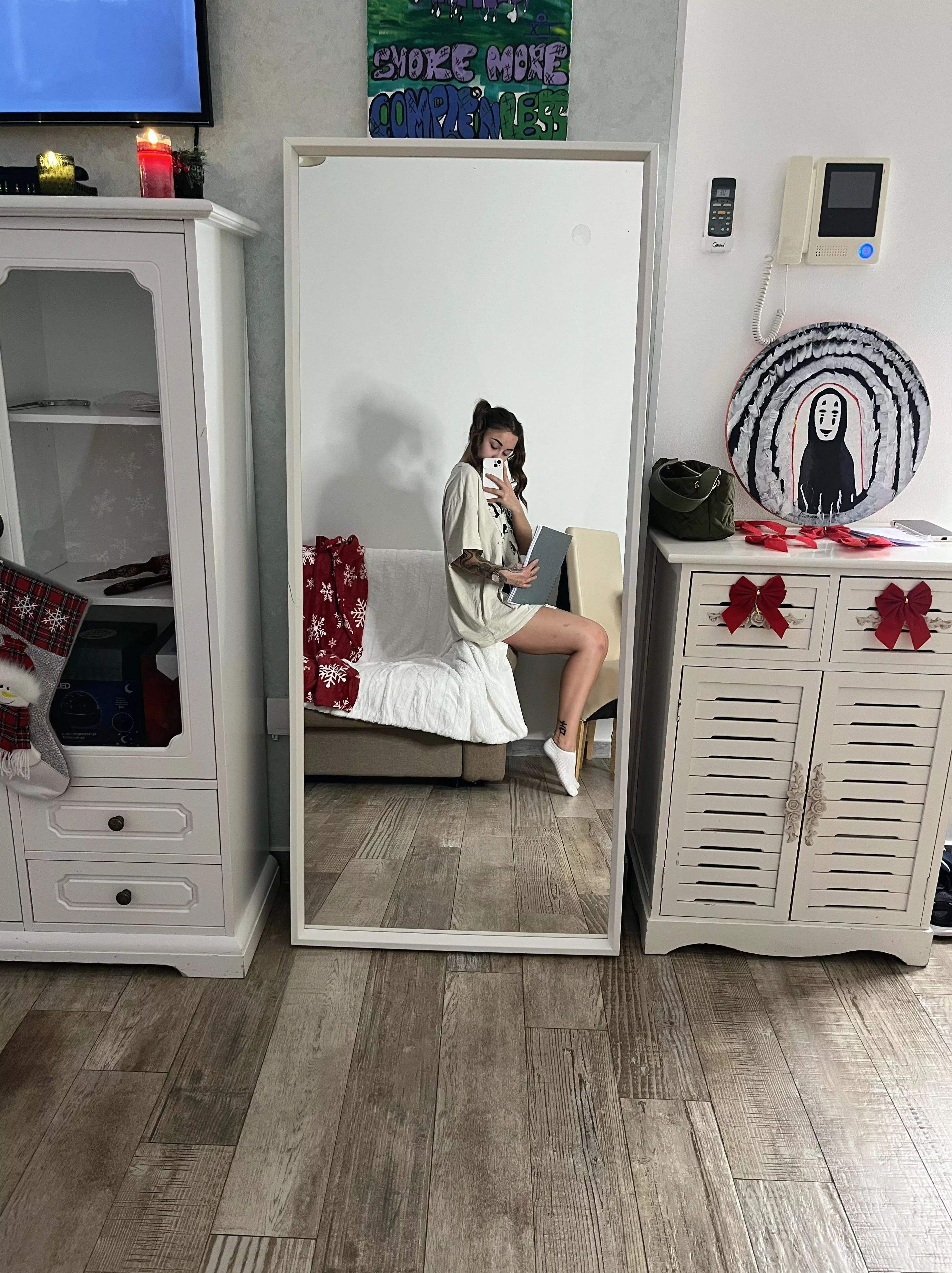 Come closer baby 😈