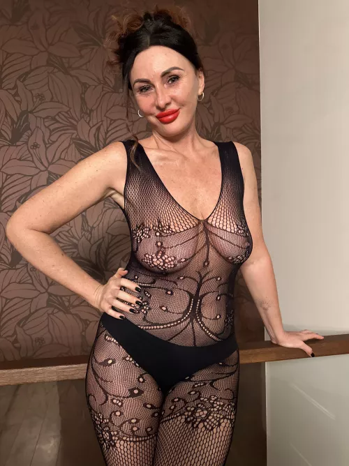 Come to help me get rid of my panties