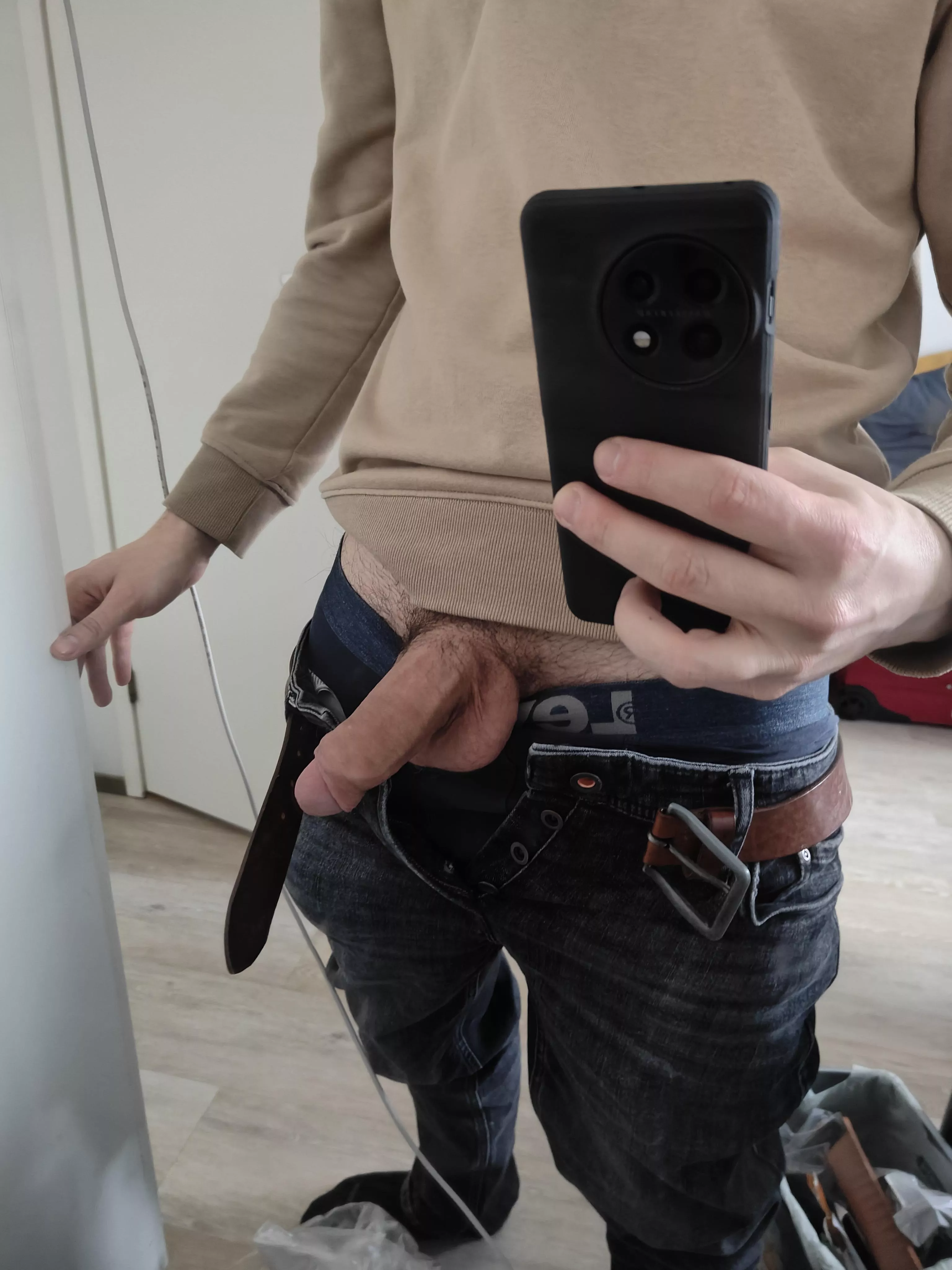 Do you dare pulling down my pants?