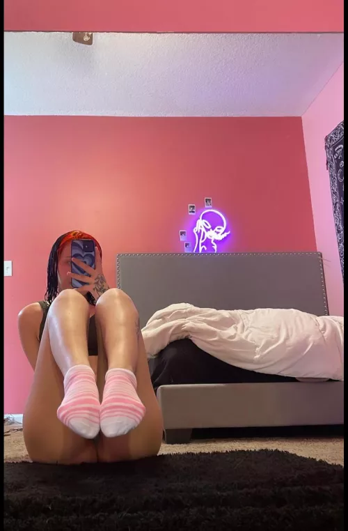 Do you like them on me? (f)