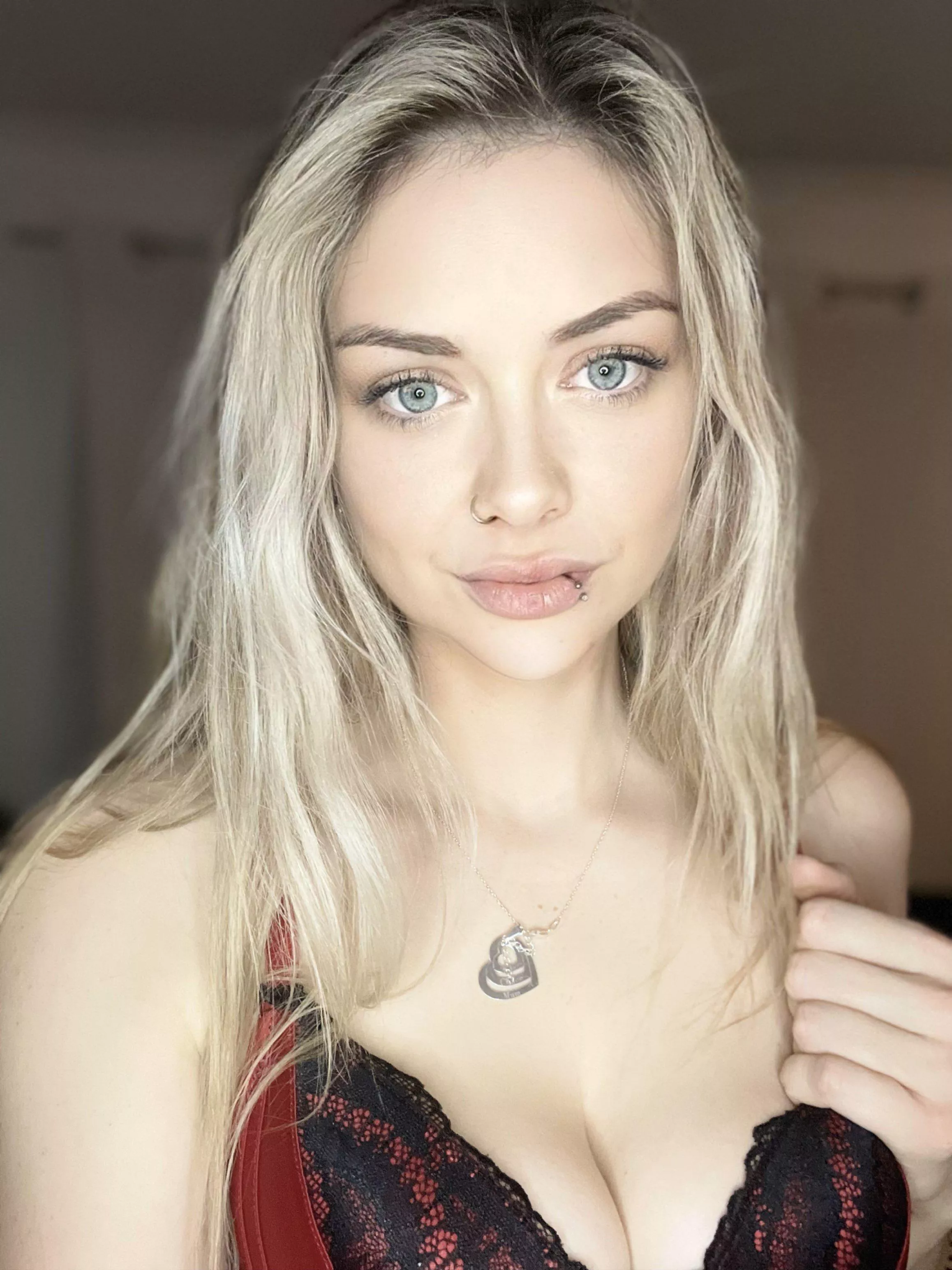 Dont try to stare for TOO long