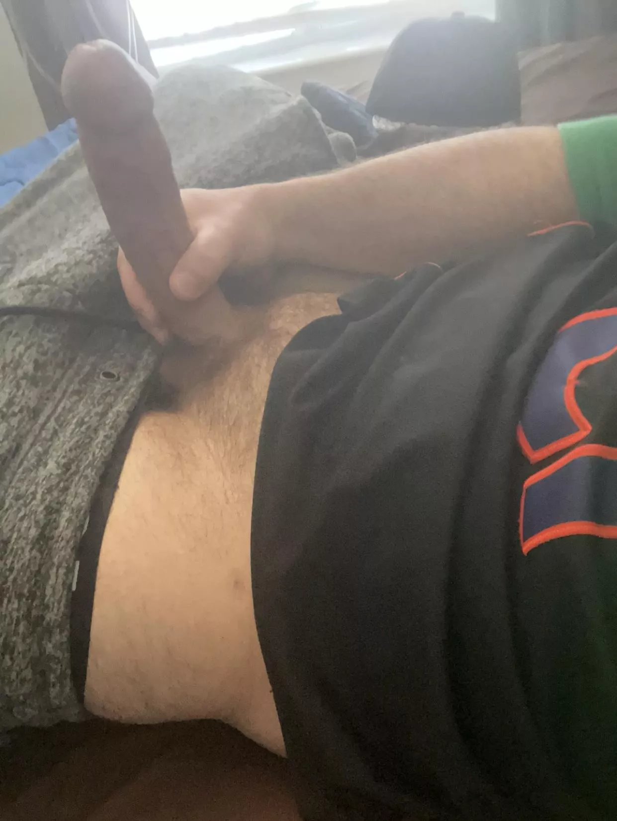 Erupts on little bro faces (35)