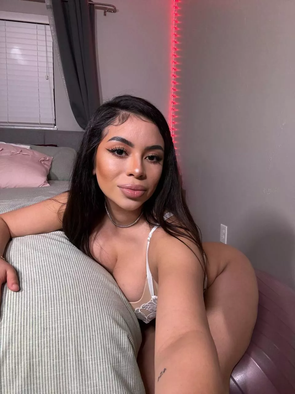 [F19] I've never been bent over a yoga ball before...