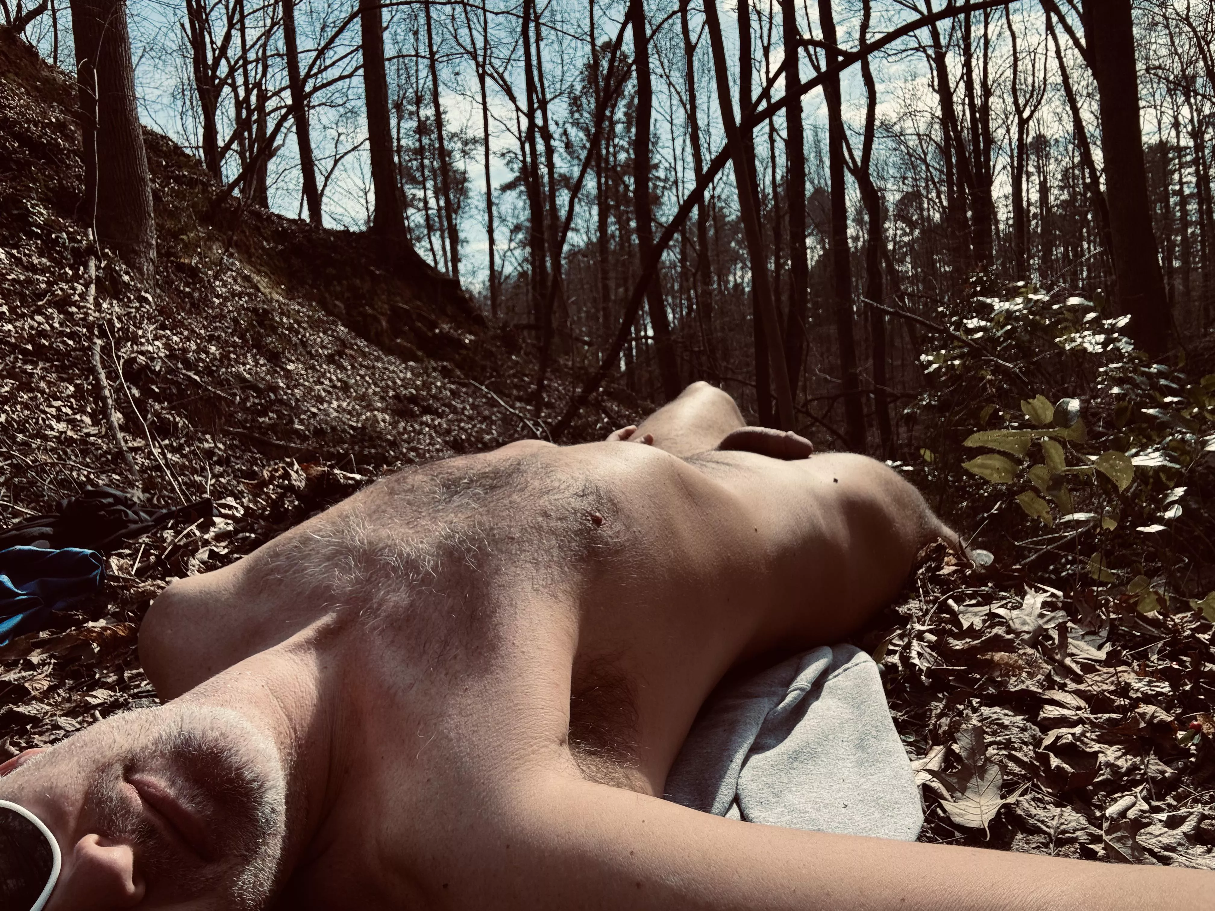 Found a good spot on my hike today! ☀️ 