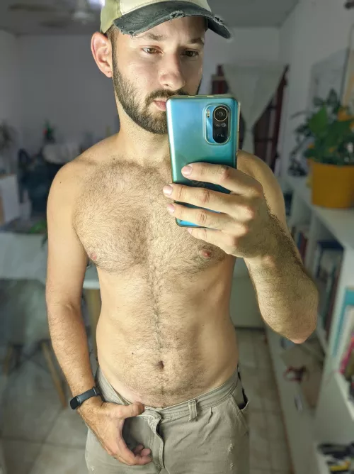 Fresh out of work, anyone up for a good time? 🔥