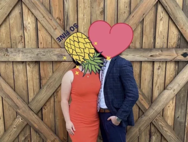 Hi loves 💛 hubby and I are looking for someone again! Virtual or in person, we travel all the time!