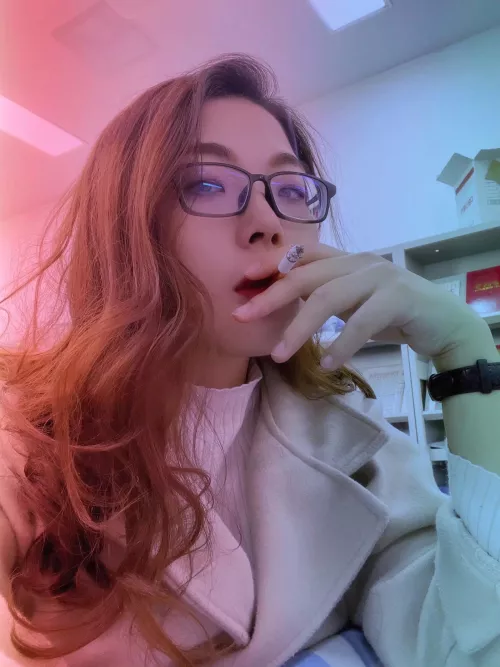 Huh?₍˄·͈༝·͈˄*₎◞ ̑̑