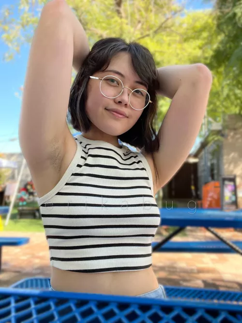 i always wonder if someone with an armpit fetish is looking whenever i take pics in public