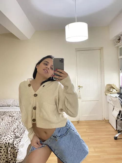 I hope I fit in your adorable standards :p