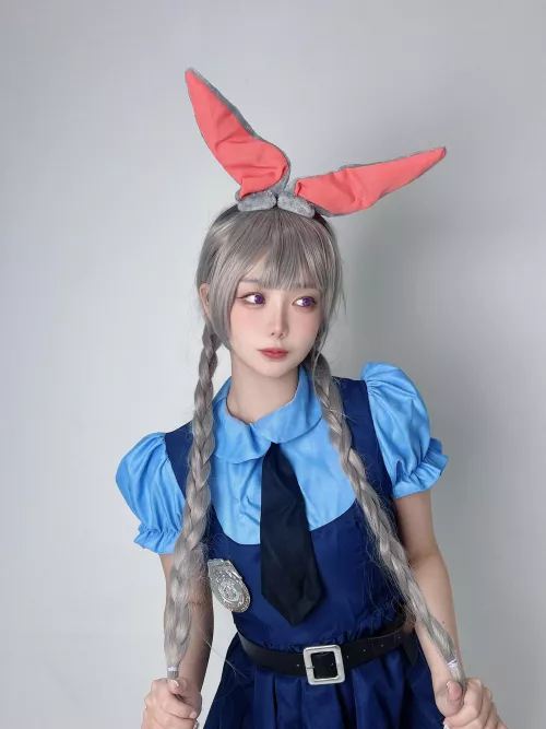 I wanna choose a random guy to date me. Anyone interested?