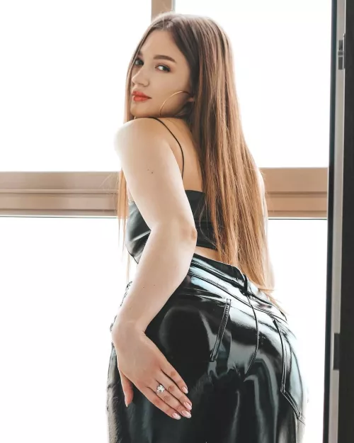 i will show how the real goddess acts