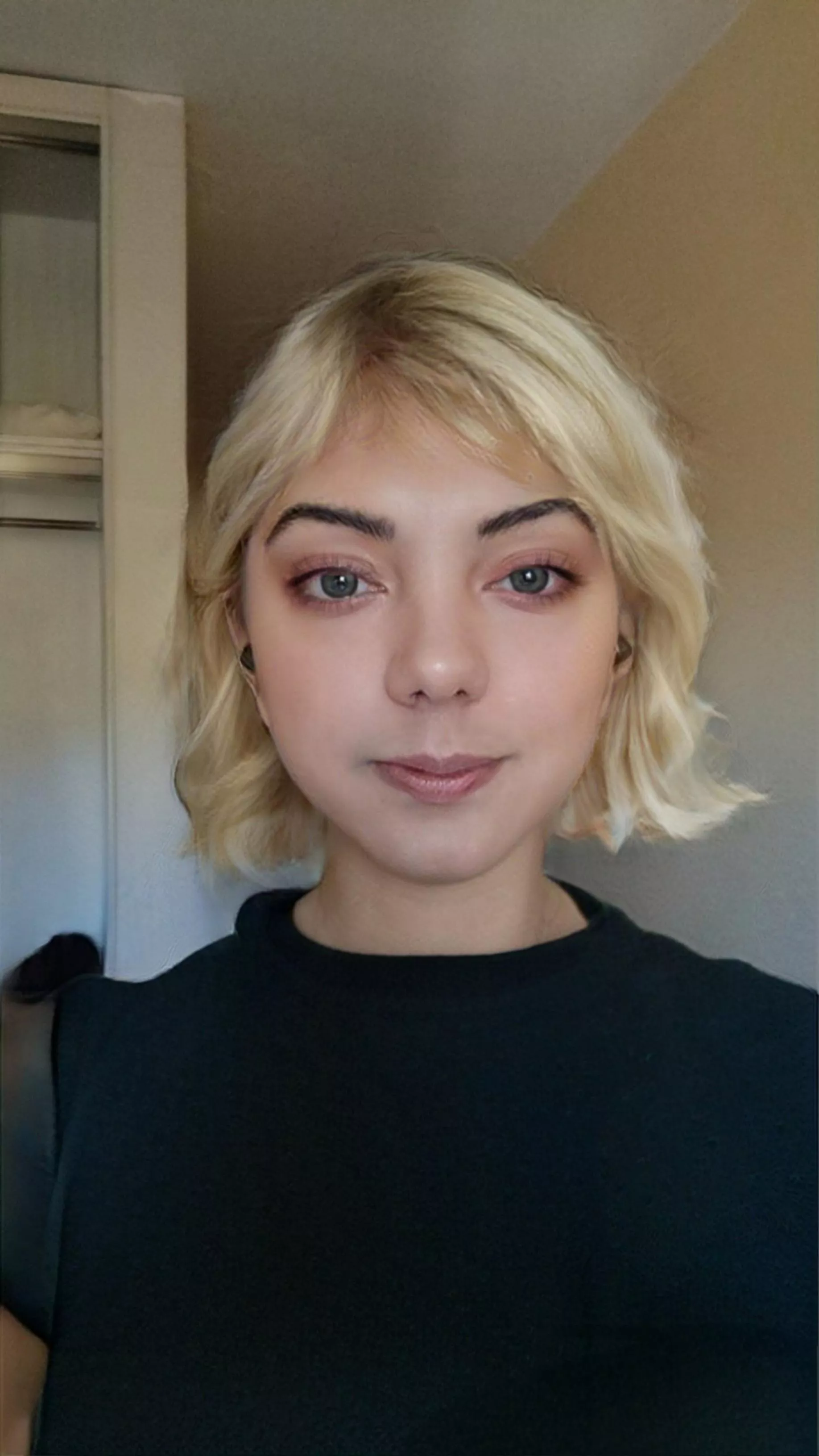 I'm a very shy person, but I finally worked up the courage to post a photo.