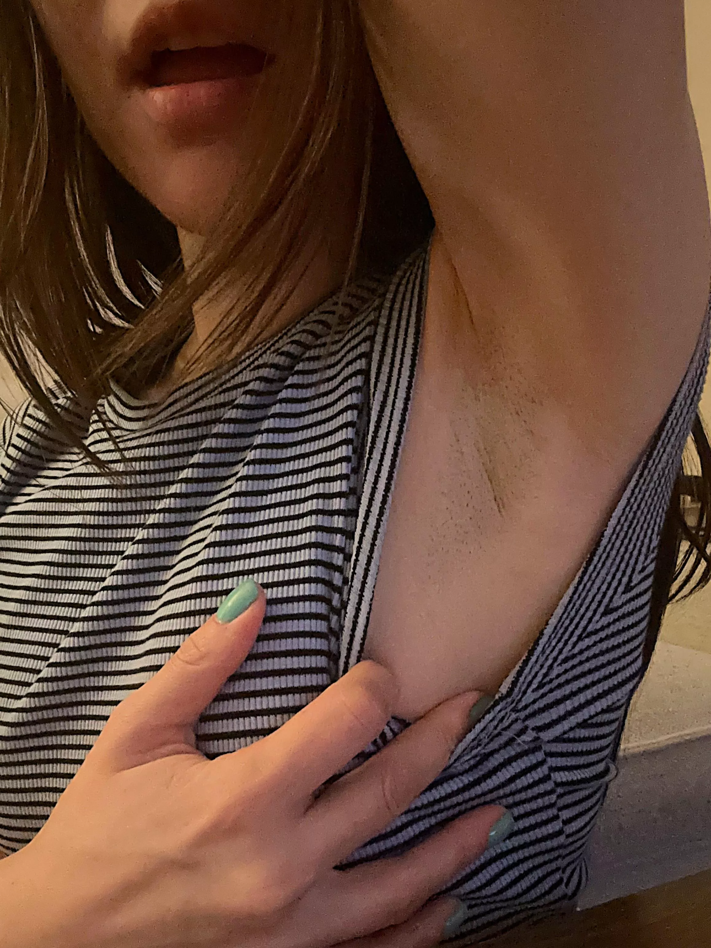 I’m your sexy crush sending you secret armpit pics, what’s your response?🤭