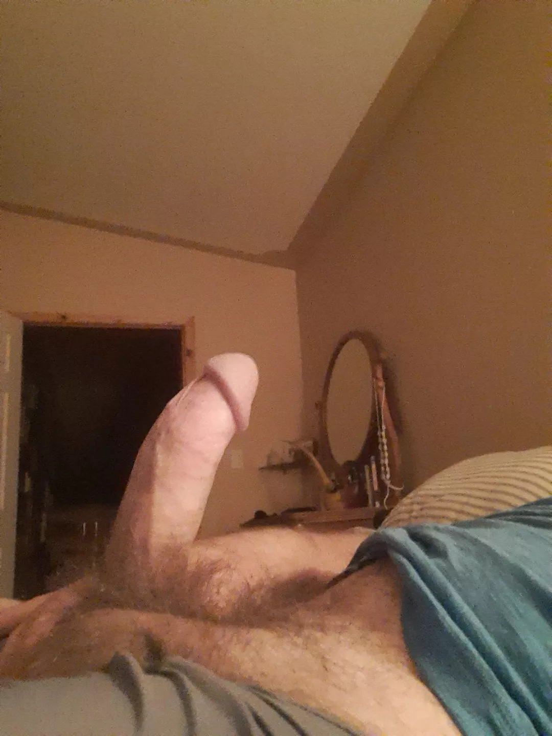 Is this a thick dick?