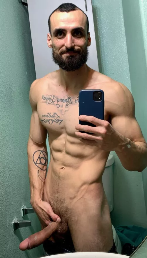 looking for a [m]an? here i am! ready to please thy/