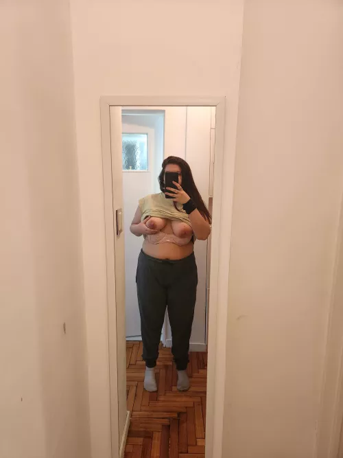 My body gets hotter at mornings make me company